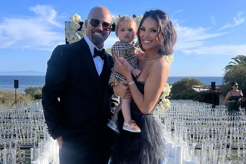 Shemar Moore and Jesiree Dizon bring baby as wedding date