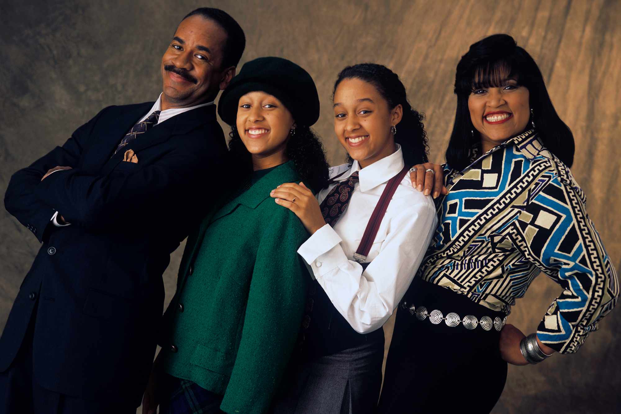 Sister, Sister: Tim Reid, Tamera Mowry, Tia Mowry, Jackee Harry. 1993.