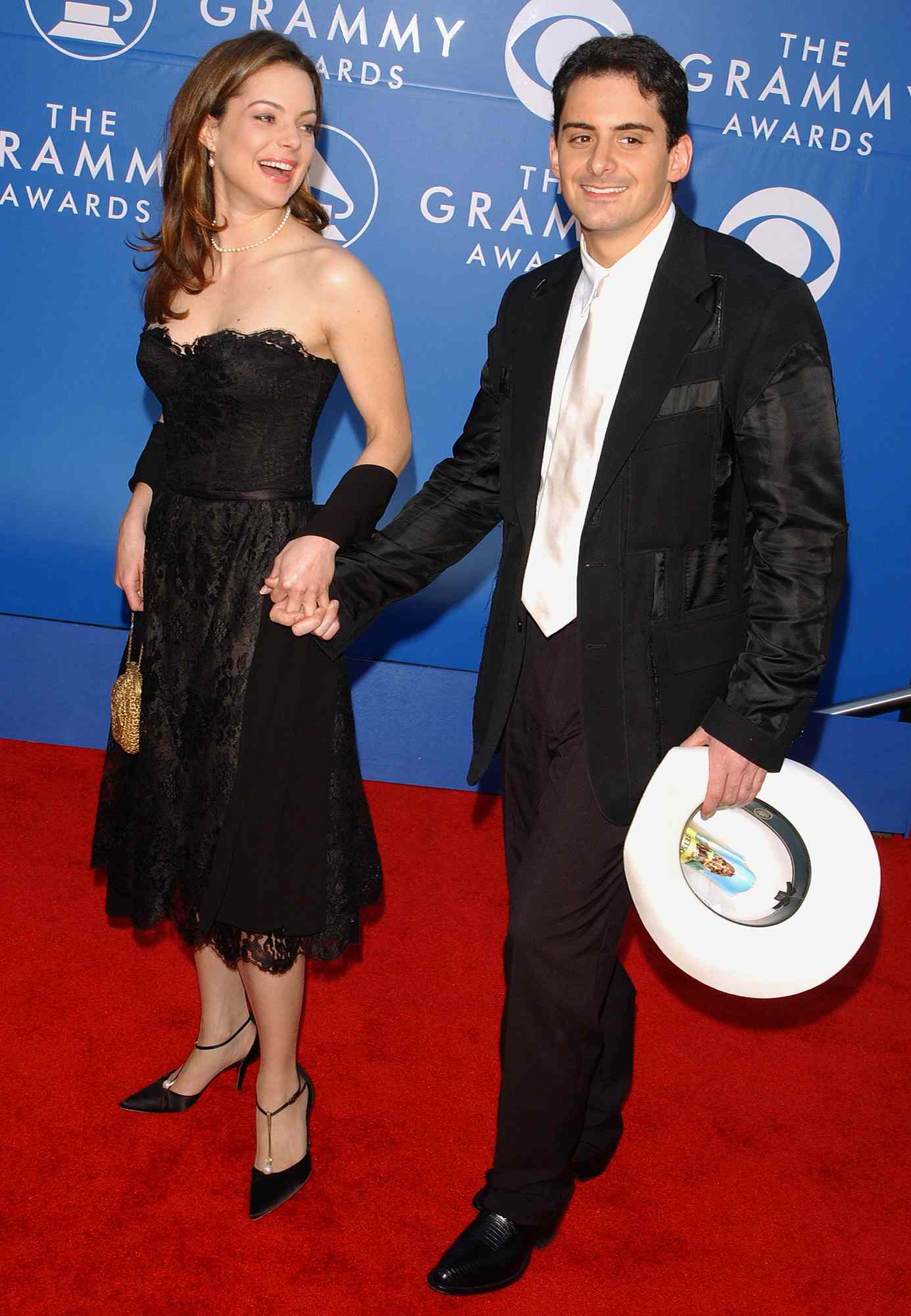 Brad Paisley and Kimberly Williams arrive at the 44th annual Grammy Awards.