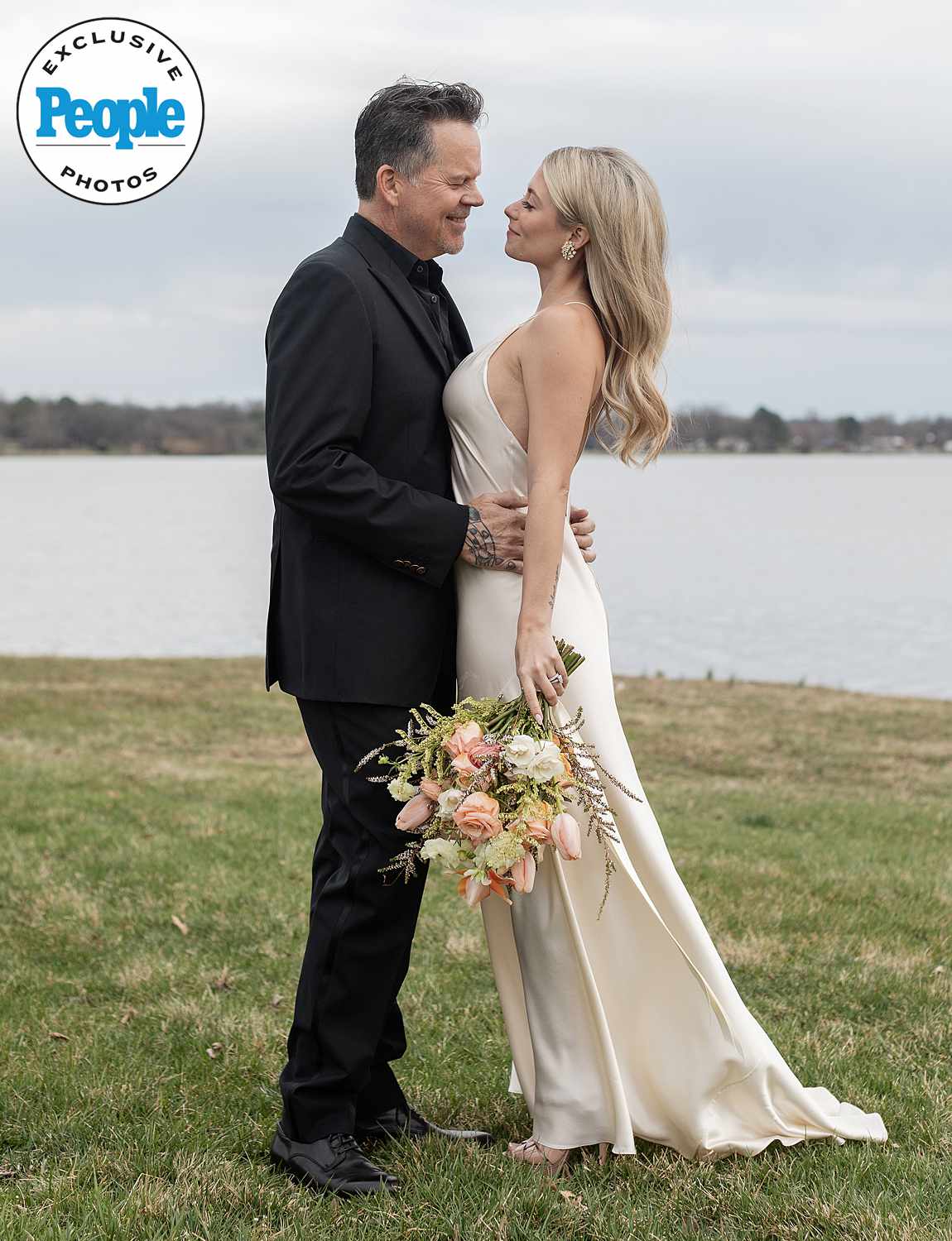 Gary Allan and Molly Martin on their wedding day.