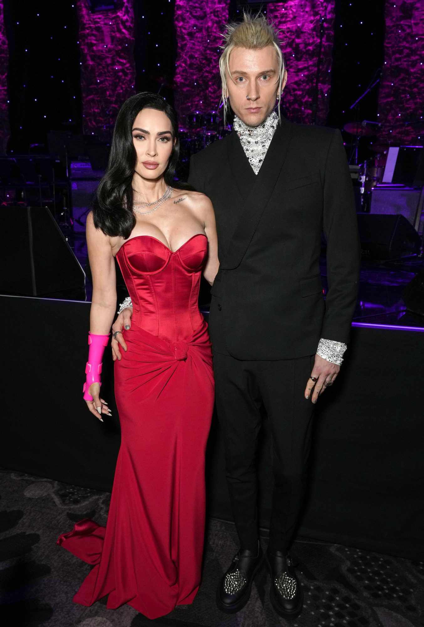 LOS ANGELES, CALIFORNIA - FEBRUARY 04: (L-R) Megan Fox âand Machine Gun Kelly attend the Pre-GRAMMY Gala & GRAMMY Salute to Industry Icons Honoring Julie Greenwald and Craig Kallman on February 04, 2023 in Los Angeles, California. (Photo by Kevin Mazur/Getty Images for The Recording Academy)