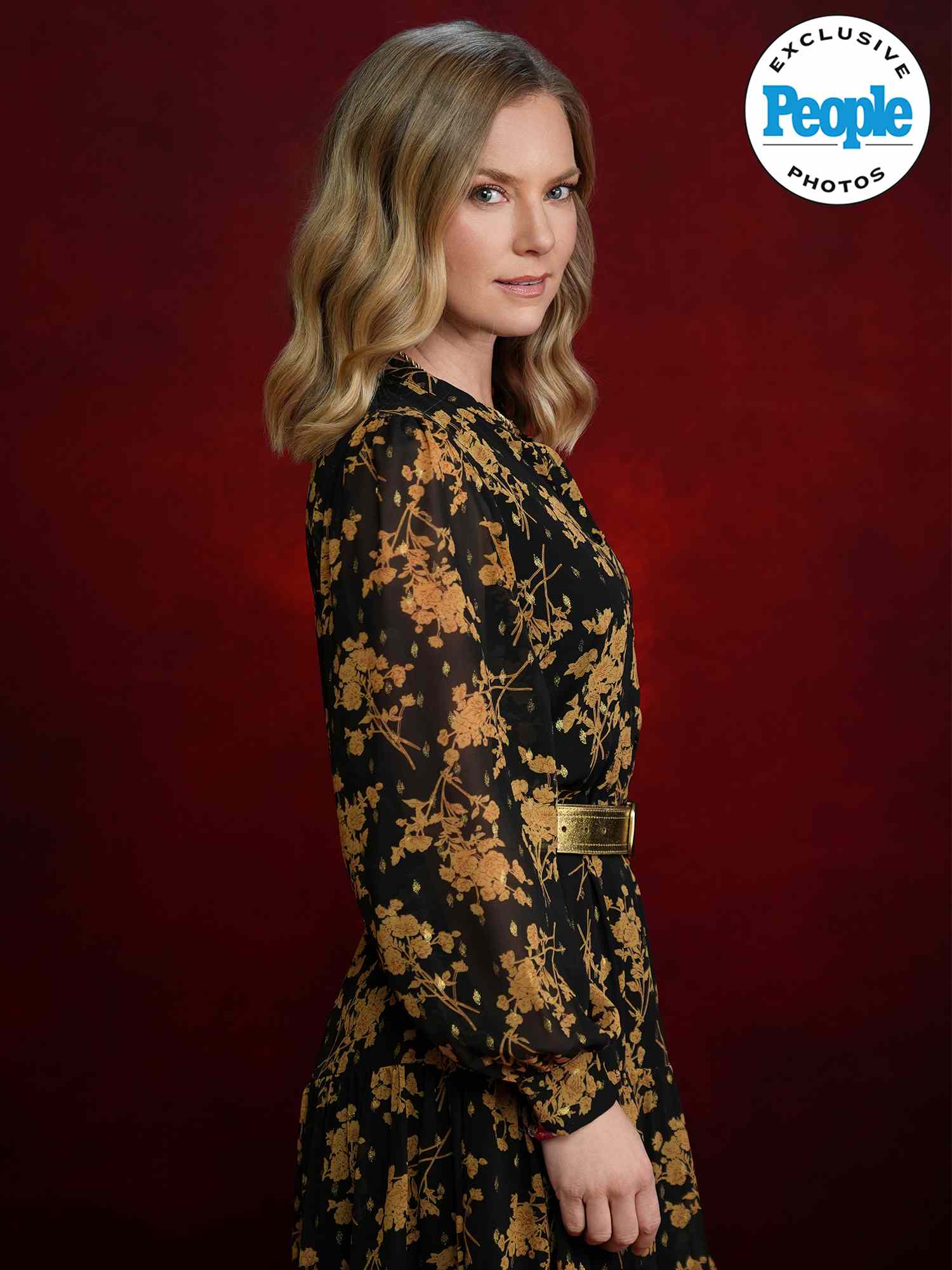 Christmas Con portrait gallery - Cindy Busby