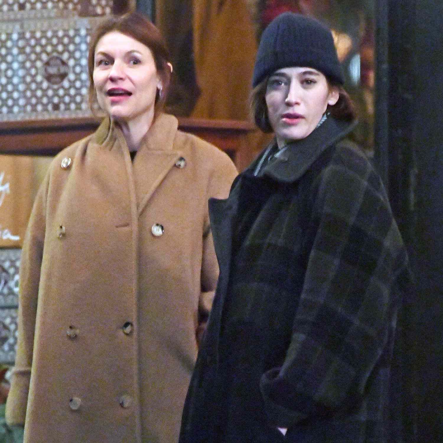 EXCLUSIVE: Claire Danes and Lizzy Caplan dine out together in New York City.