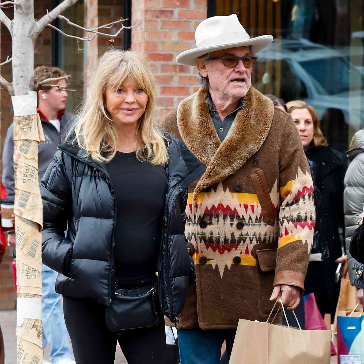 Goldie Hawn and Kurt Russell are seen on December 23, 2024 in Aspen, Colorado. 