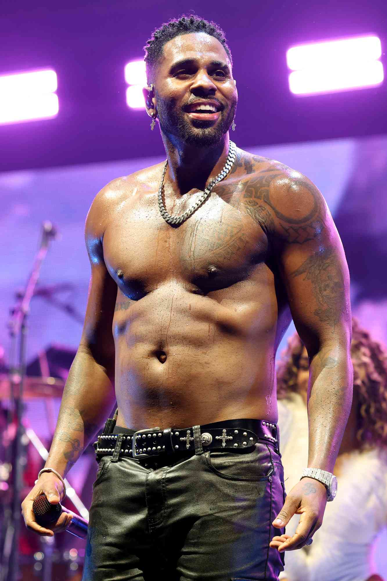 Jason Derulo performs during iHeartRadio Y100's Jingle Ball 2024 Presented By Capital One at Kaseya Center on December 21, 2024 in Miami, Florida. 