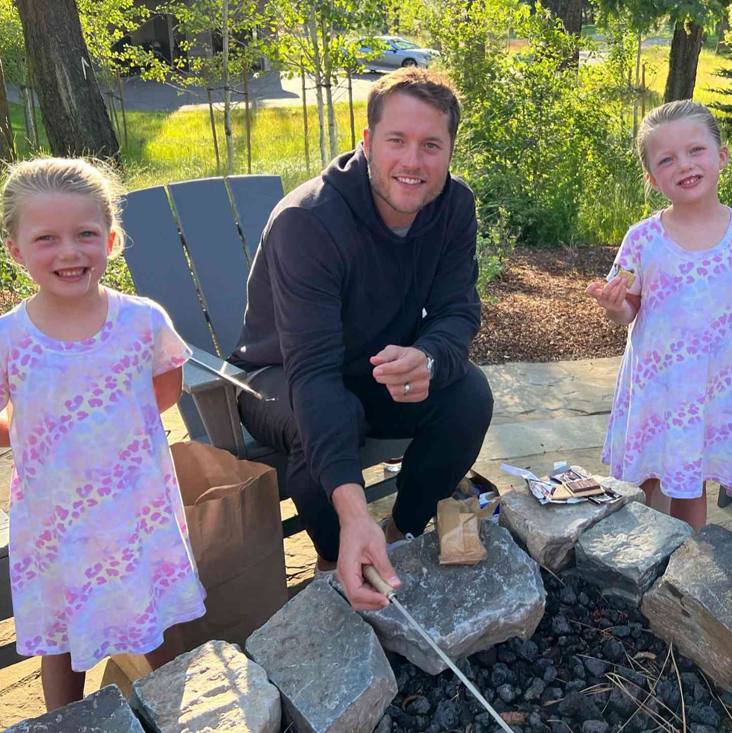 Matthew Stafford with his daughters Sawyer and Chandler