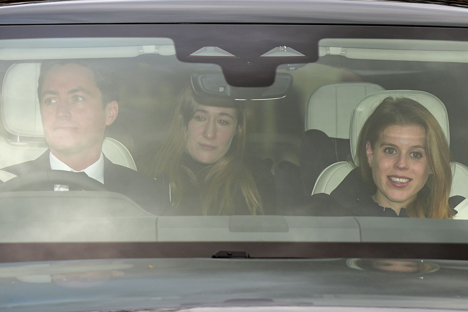 Princess Beatrice and her husband Edoardo Mapelli Mozzi arrive for King Charles III's Christmas lunch at Buckingham Palace