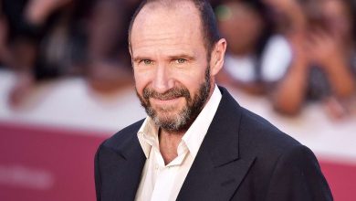 Ralph Fiennes Recalls Feeling ‘a Little Bit Lost’ While Working with Jennifer Lopez on Maid in Manhattan (Exclusive)