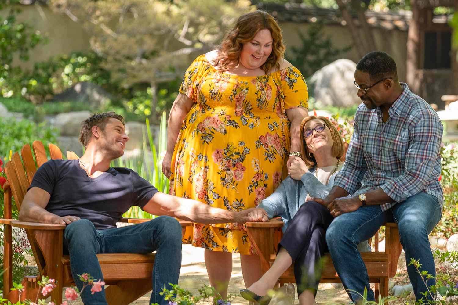 Justin Hartley as Kevin, Chrissy Metz as Kate, Mandy Moore as Rebecca, Sterling K. Brown as Randall