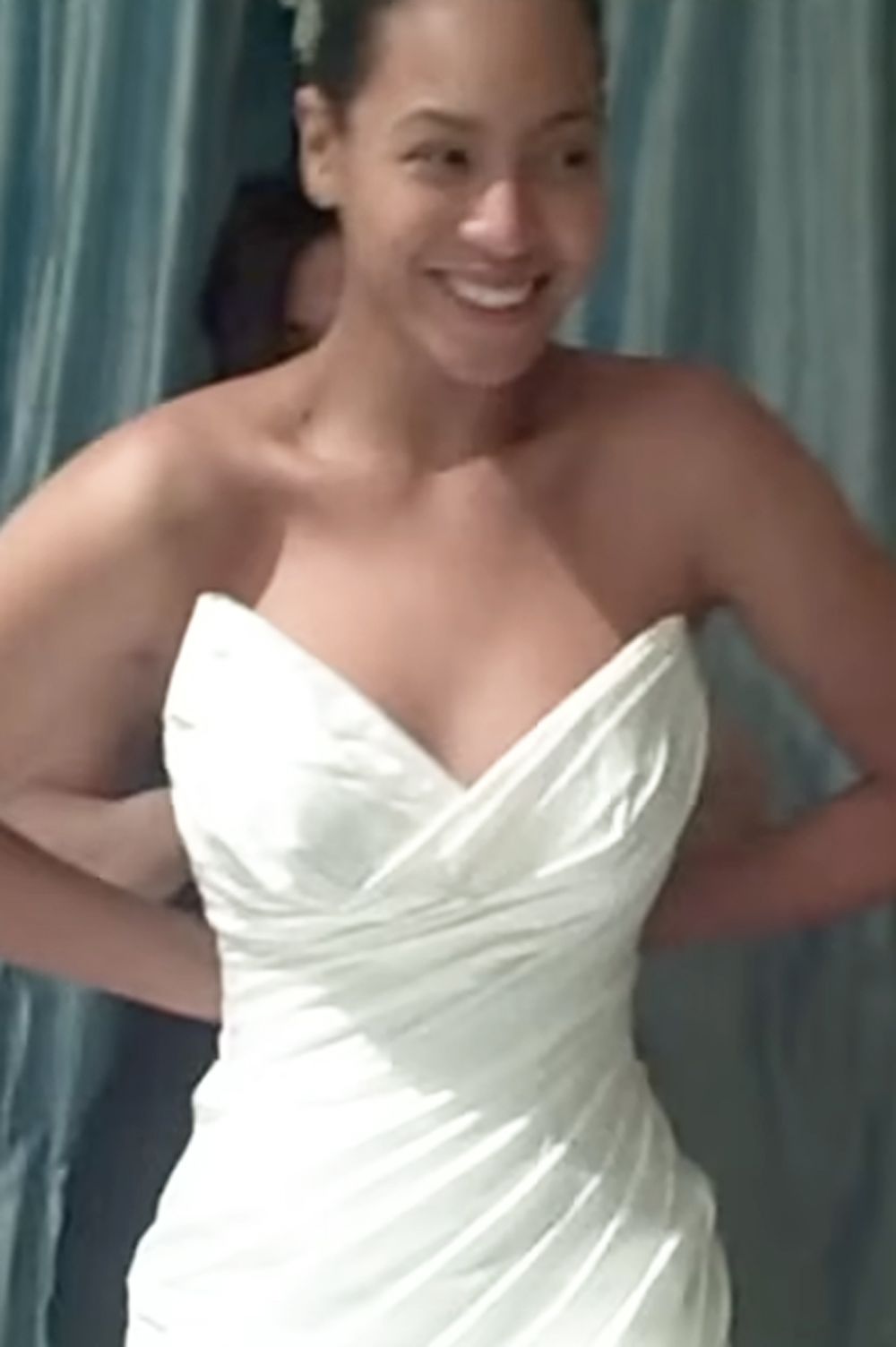 Beyoncé in her wedding dress.