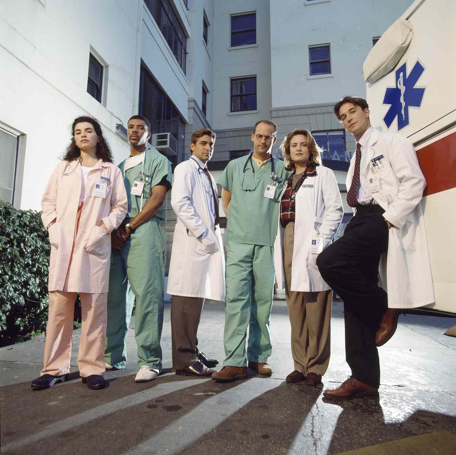 ER -- Season 1 -- Pictured: (l-r) Julianna Margulies as Nurse Carol Hathaway, Eriq La Salle as Doctor Peter Benton, George Clooney as Doctor Doug Ross, Anthony Edwards as Doctor Mark Greene, Sherry Stringfield as Doctor Susan Lewis, Noah Wyle as Doctor John Carter -