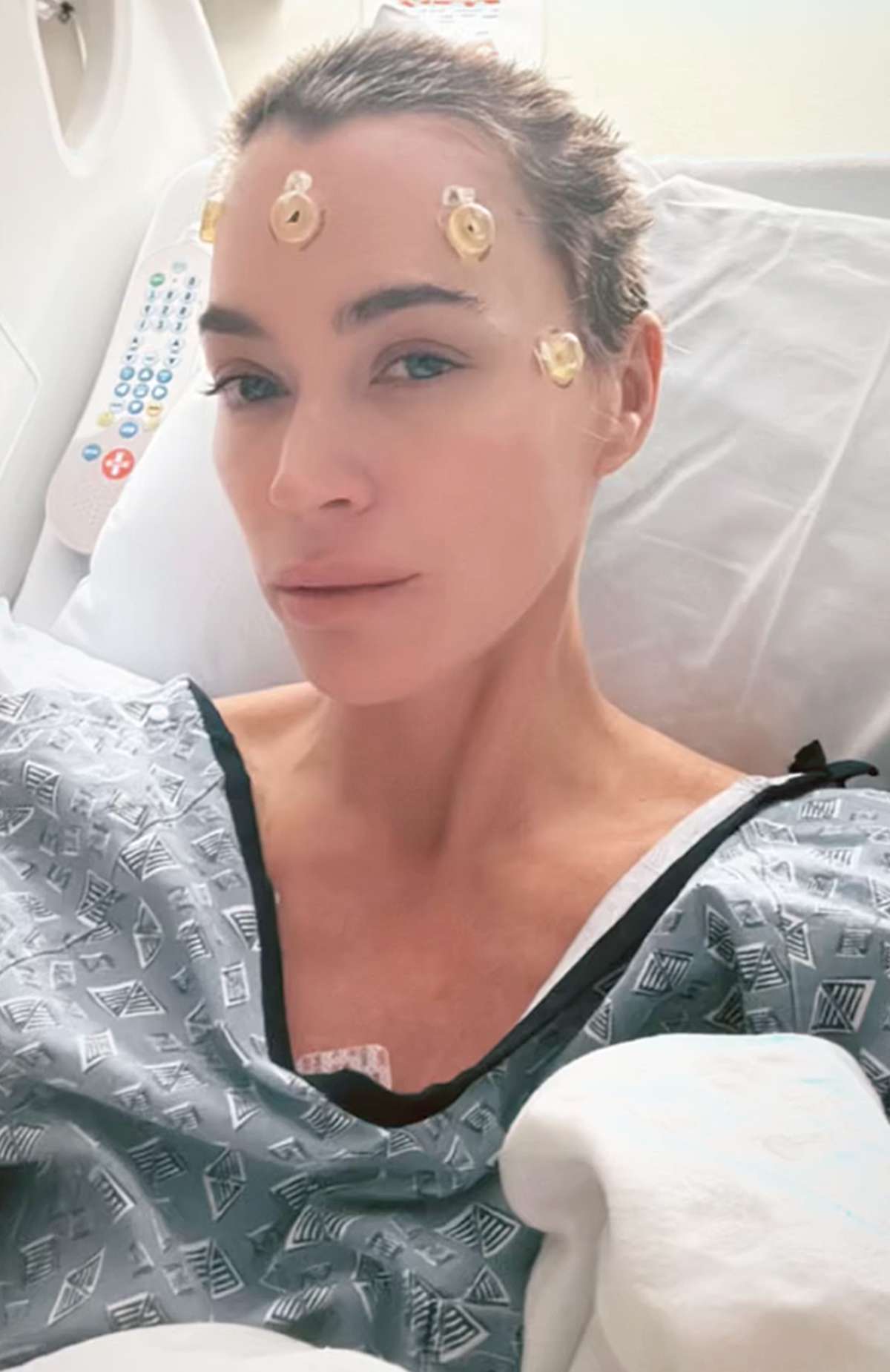 Teddi Mellencamp in the hospital